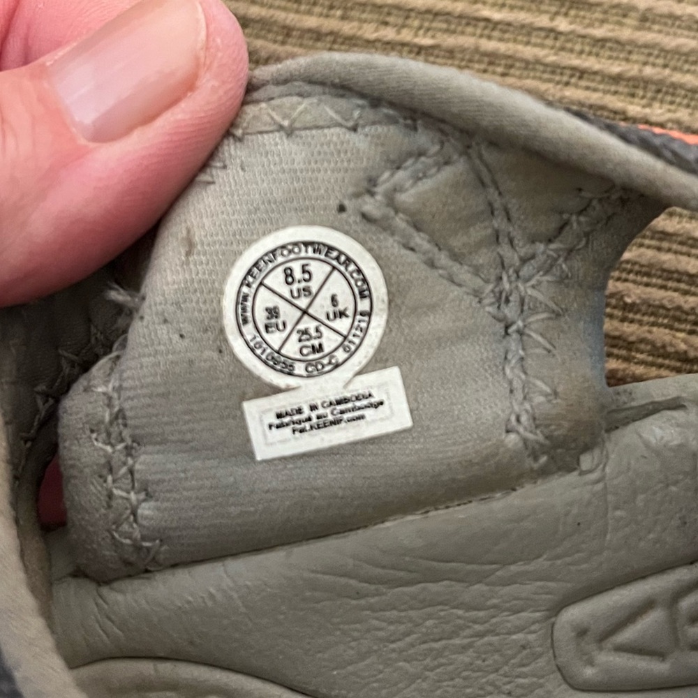 Keen waterproof sandals - size 8.5 - Picture 4 of 6
